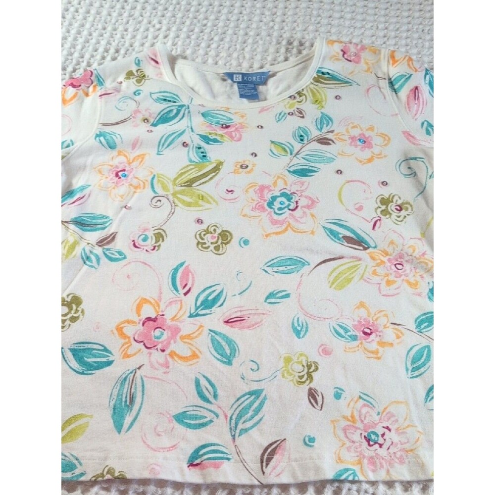 Koret 100%Cotton White Floral Short-Sleeve Tee with Pastel Accents Size L